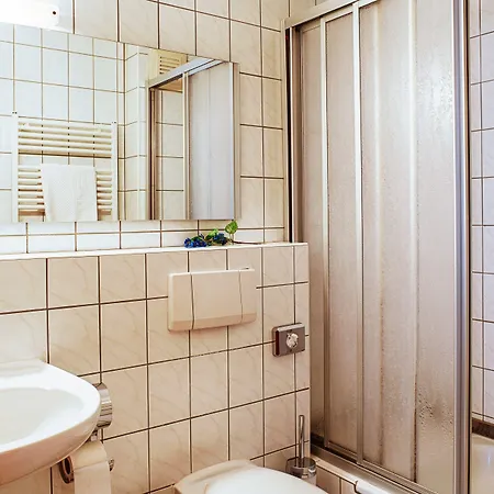 Carmina Am Hotell Karnin (Mecklenburg-Vorpommern)