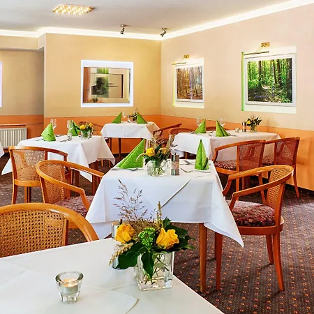 Carmina Am Hotell 3*