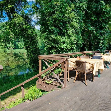 Carmina Am Hotell Karnin (Mecklenburg-Vorpommern)