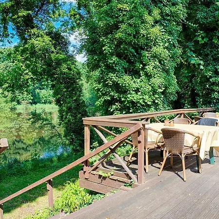 Hotell Carmina Am Karnin (Mecklenburg-Vorpommern)