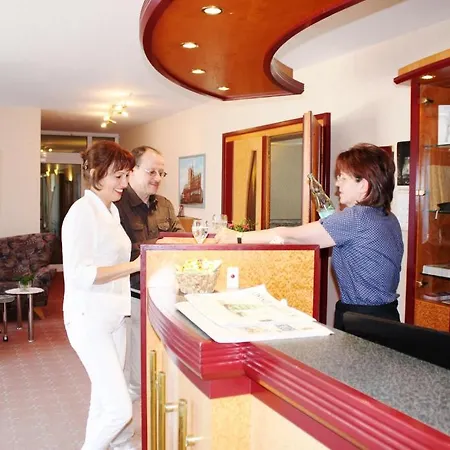 Hotell Carmina Am Karnin (Mecklenburg-Vorpommern)